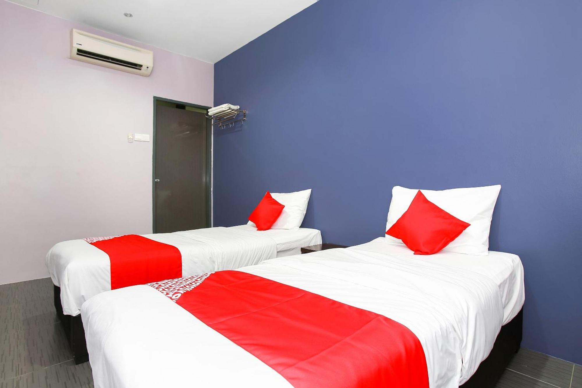 โอโย 89322 De โฮเต็ล Hotel เตลุคอินทัน ภายนอก รูปภาพ